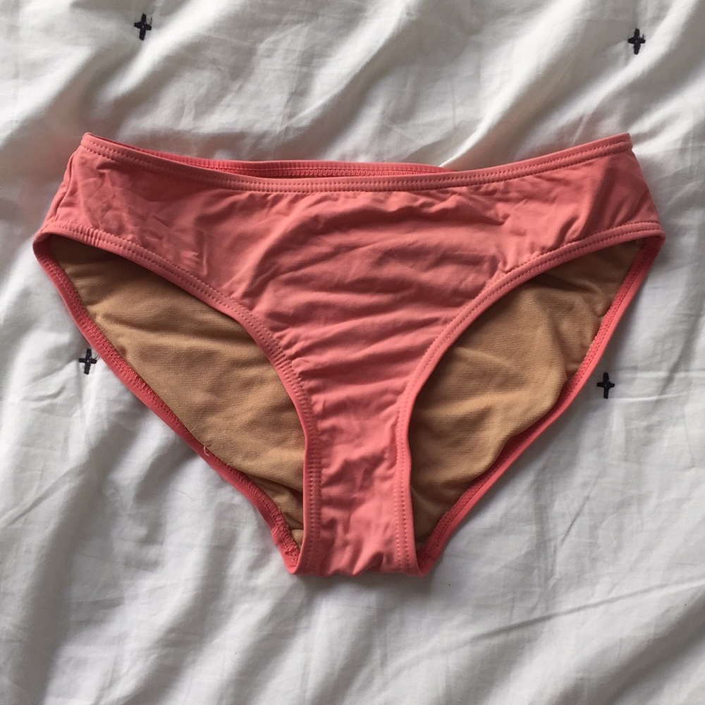 Peach swim bottom